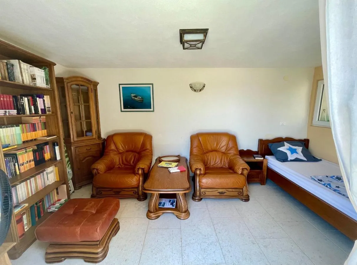 Lovro #1 & #2 Apartments Cres